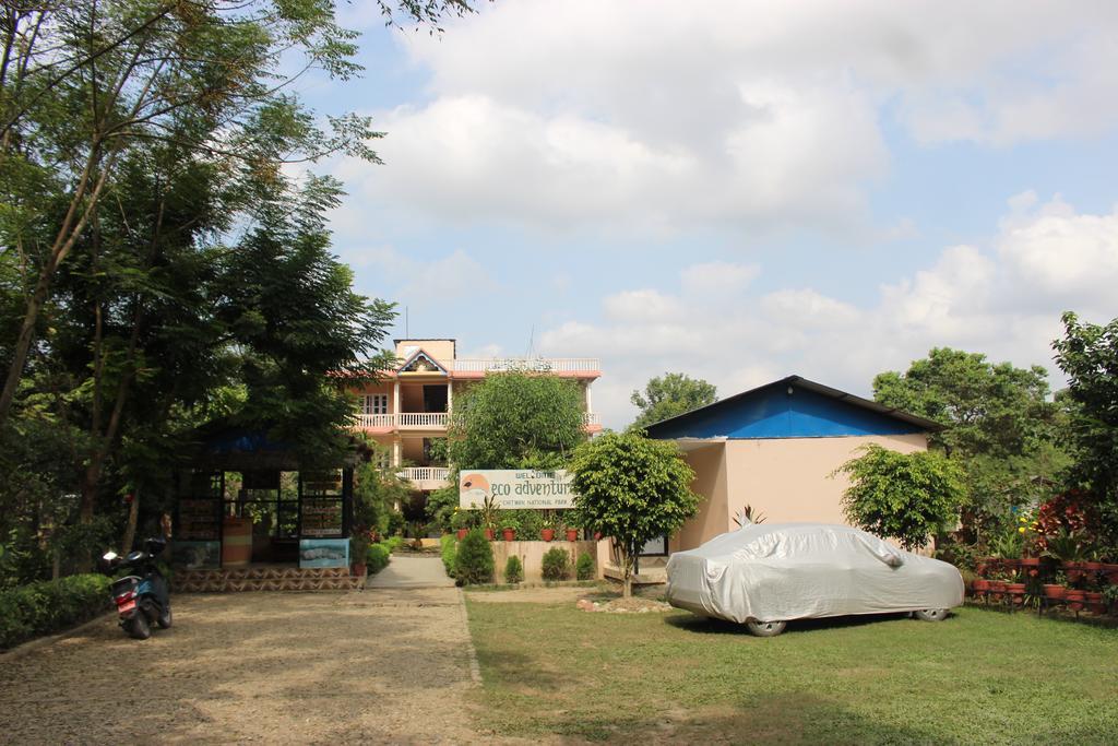 Eco Adventure Resort Sauraha Exterior photo